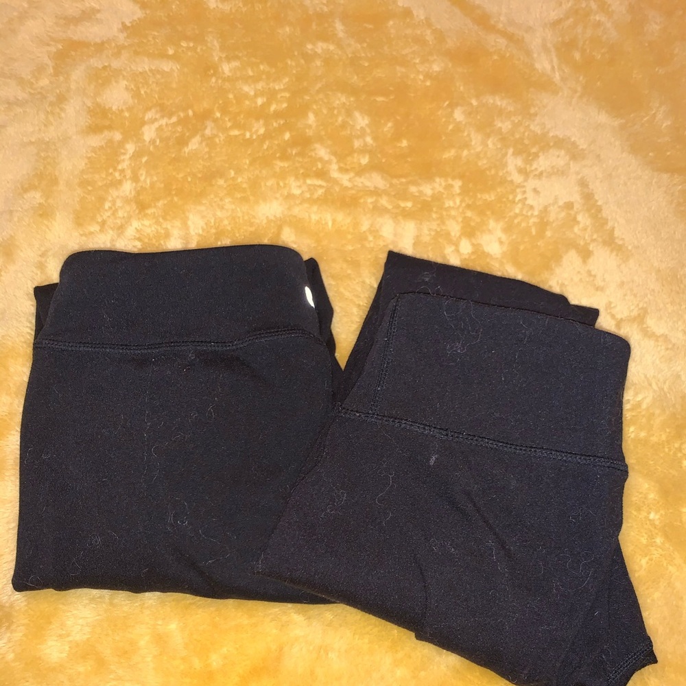 Leggings.